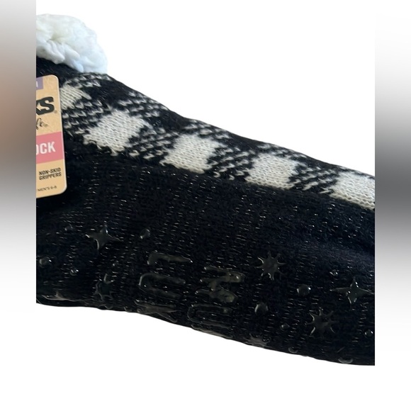 Muk Luks Black and White Short Cabin Sock size S/M - Picture 3 of 6